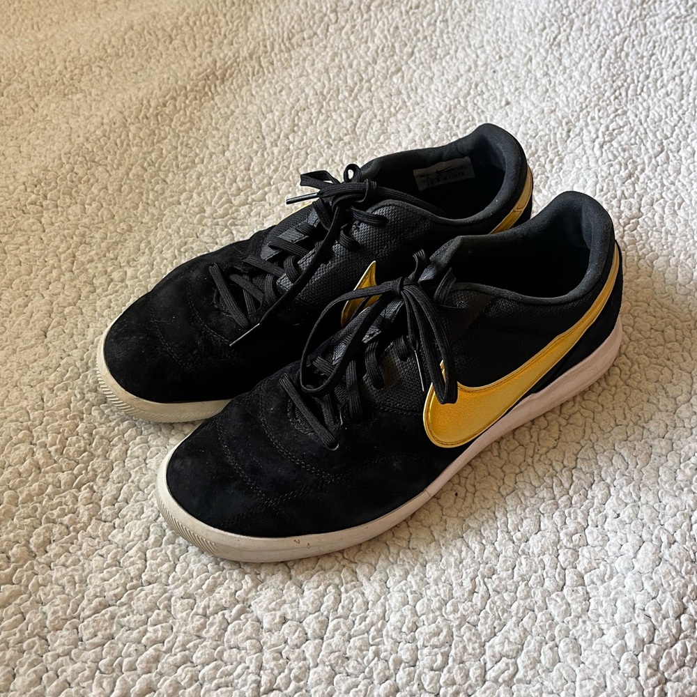 Nike Premier II Sala IC Indoor Soccer Cleats
